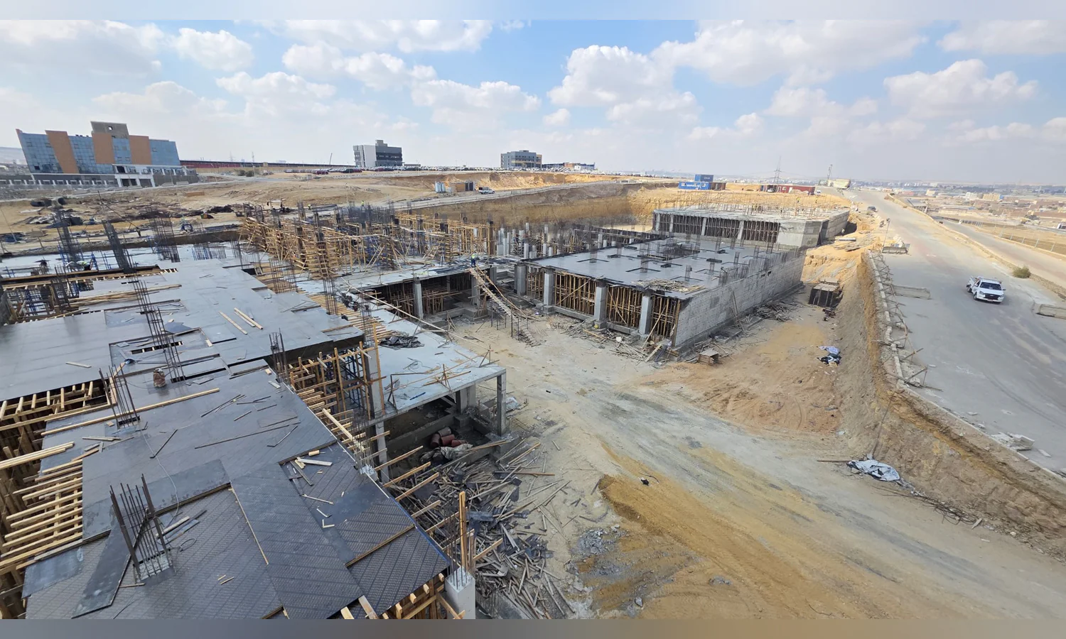 Solista Business Park construction progress, photo 2
